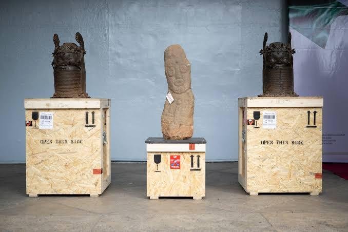 switzerland returns benin bronzes nigeria