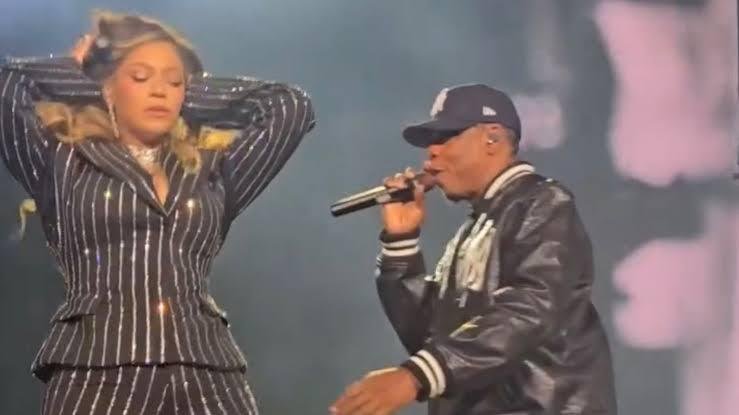 beyonce jay z yankee stadium