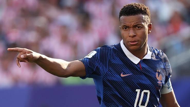 paraguayan senator racist mbappe
