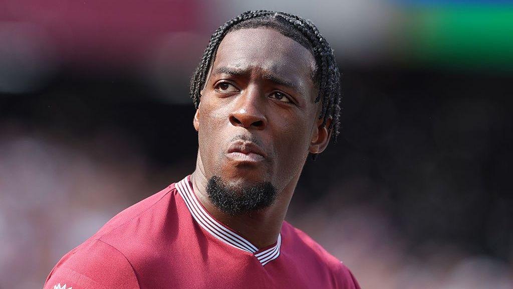 axel disasi joins crystal palace