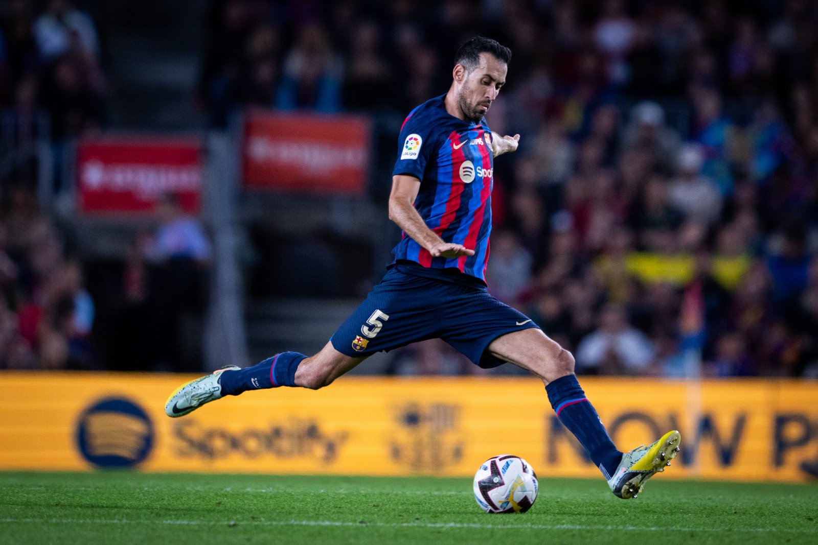 sergio busquets barcelona captain