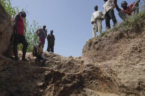 37 suspected illegal miners die