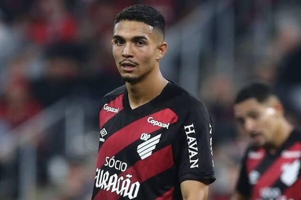 barcelona scouts arthur dias