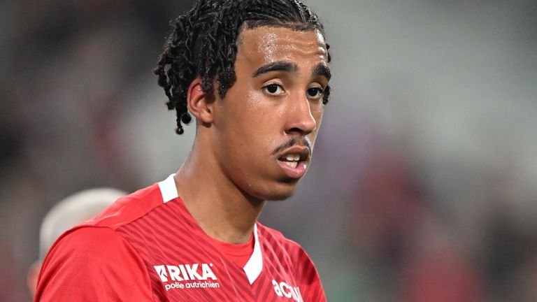 leny yoro france call up
