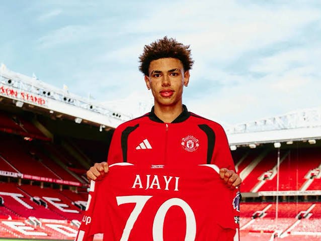 man united signs noah ajayi