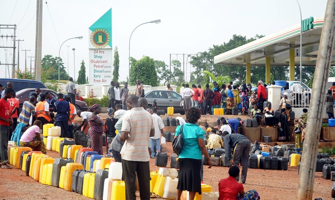 nigeria fuelprices hit 1,400 naira