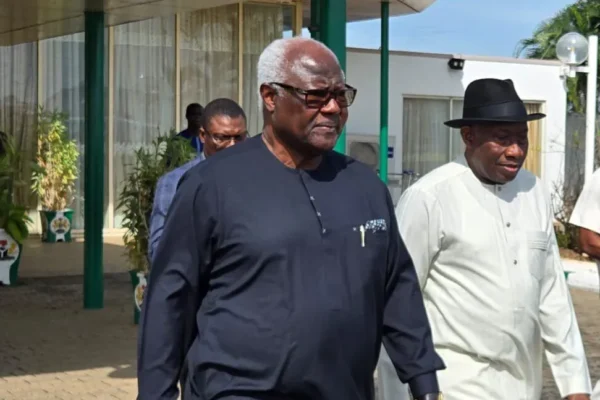 nigeria helps ex sierra leone president