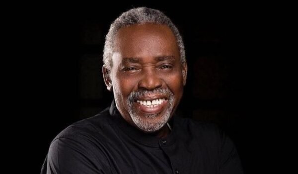 olu jacobs dies at 84