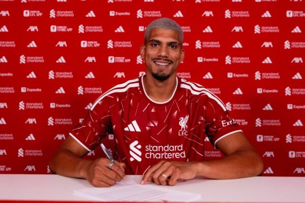 ronald araujo liverpool