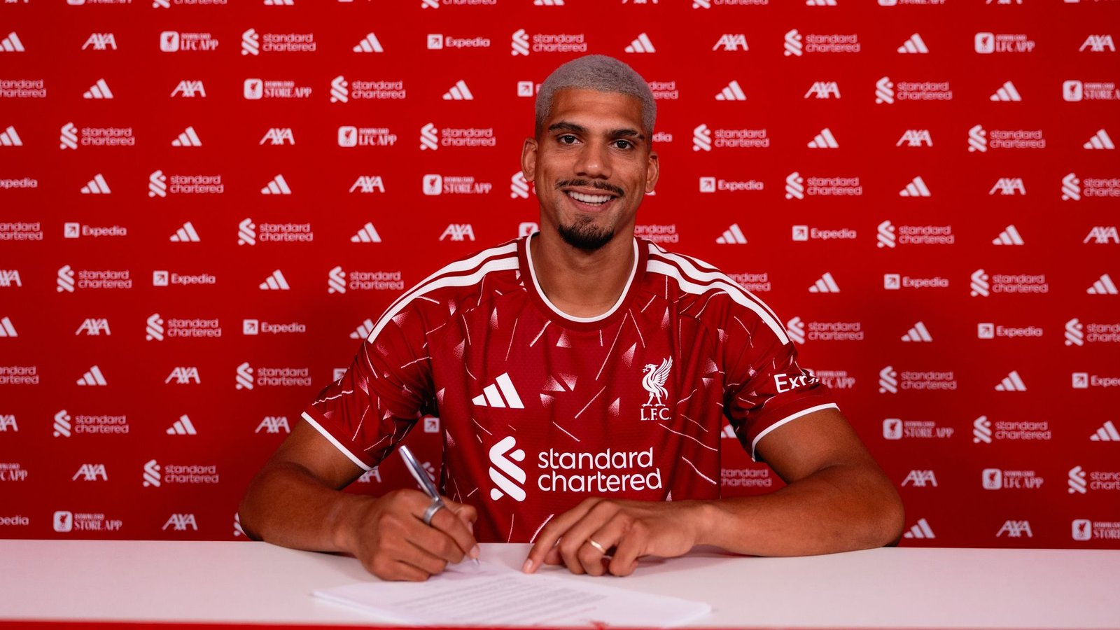 ronald araujo liverpool